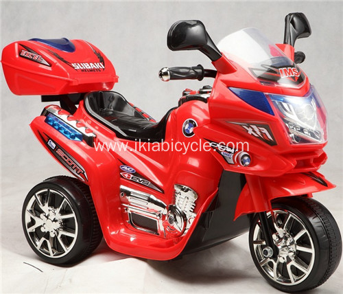 Baby Electric Ride en motocicleta